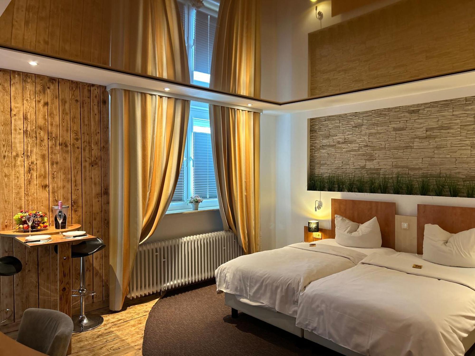 Tauwerk Hotel Вильгельмсхафен Экстерьер фото