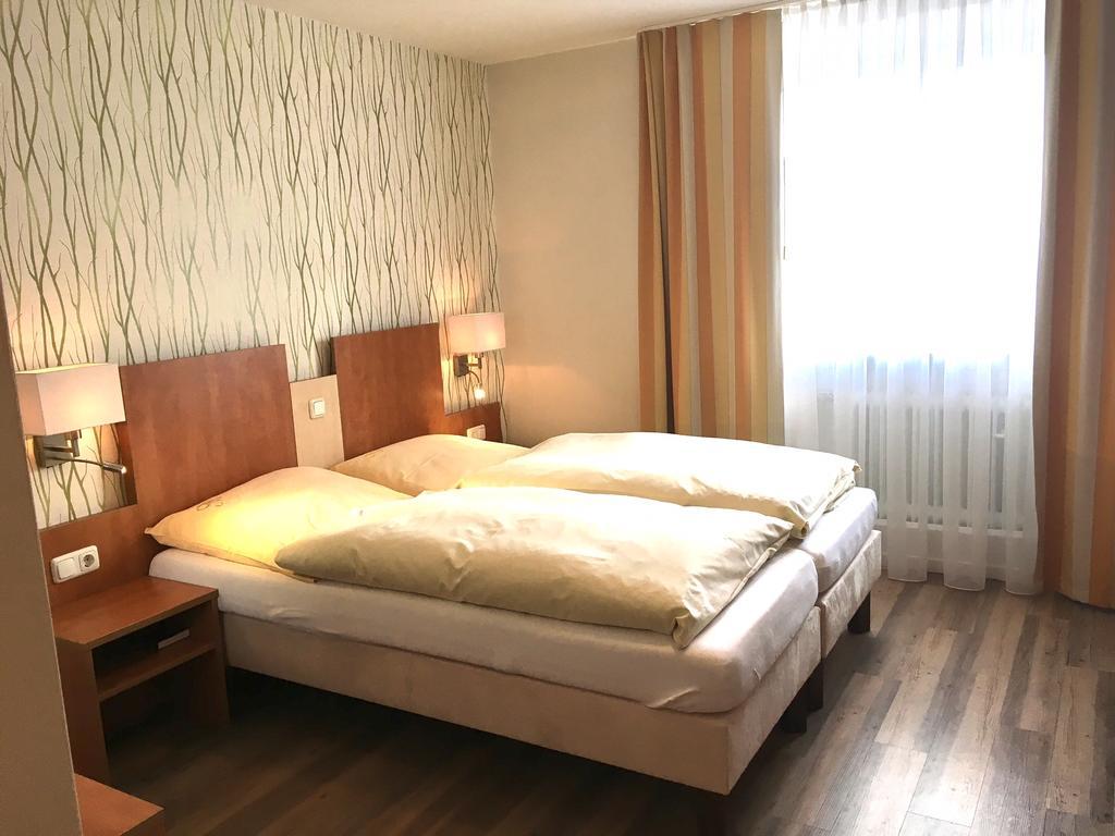 Tauwerk Hotel Вильгельмсхафен Экстерьер фото